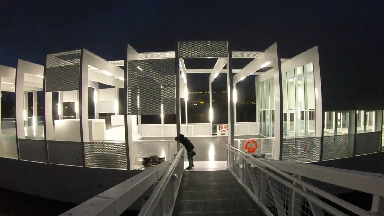 MKKSZ TTS felépítményes úszómű (Stopper állóhajó) - Beltéri videó
