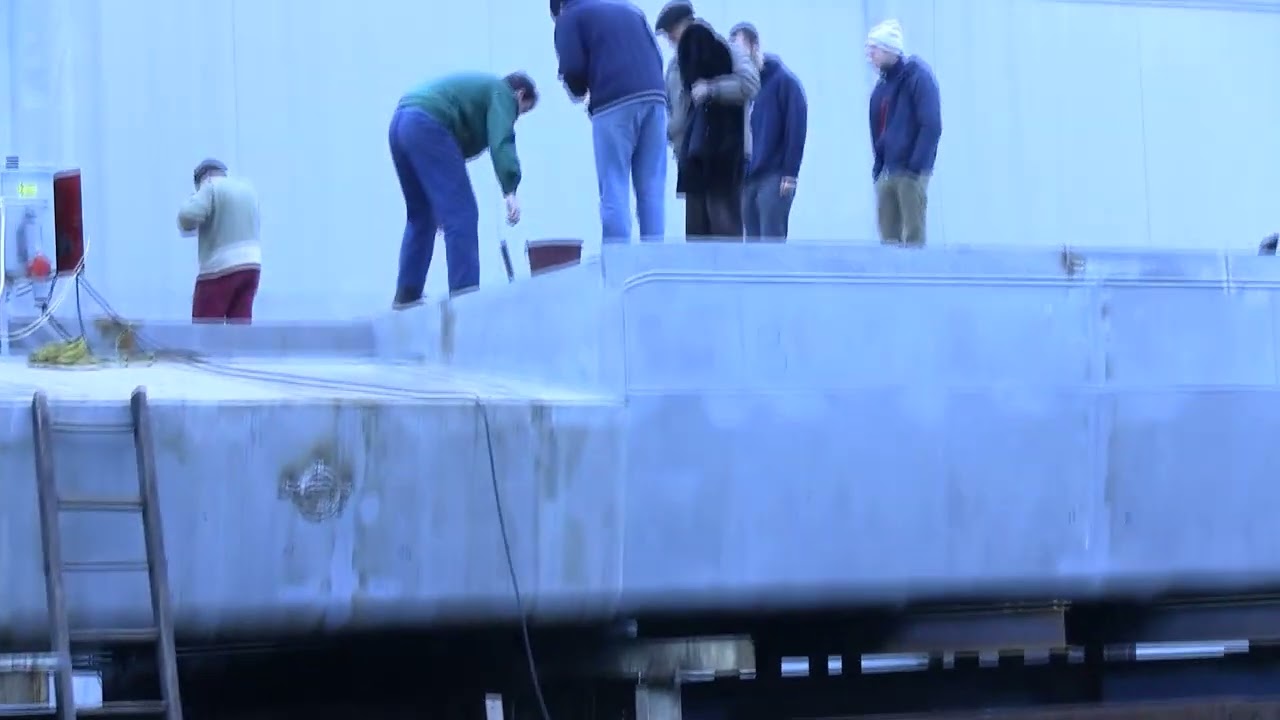 Pontontestek gyártása - A felvételt készítette: Székely László, hajómérnök