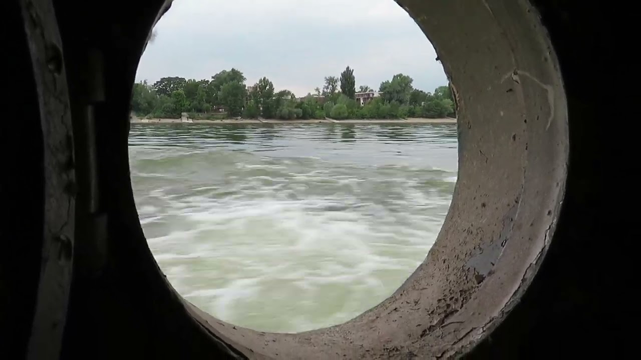 Jégtörő géphajó