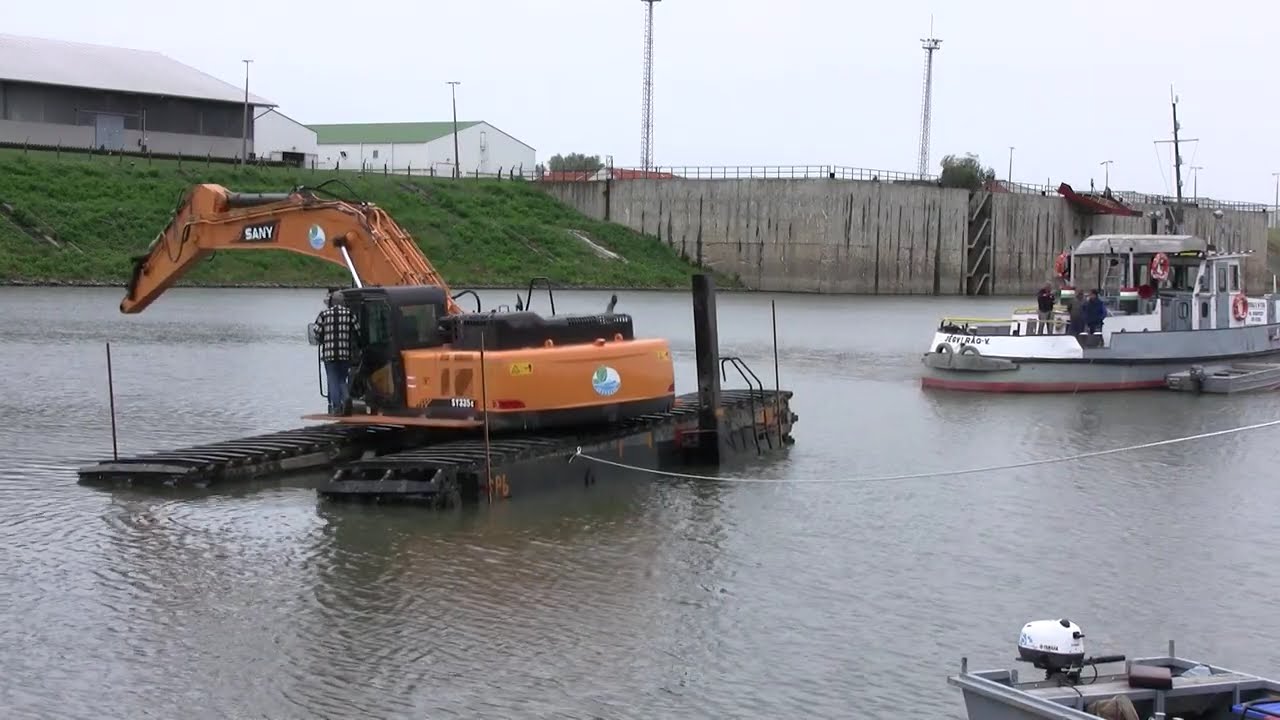 SANY SY335c lánctalpas mocsárjáró kotró